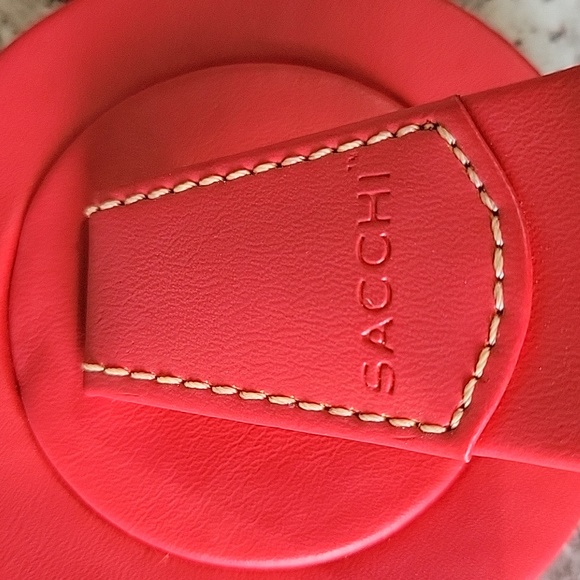 Sacchi Red Mini Picture Frame - 3" - Picture 4 of 4